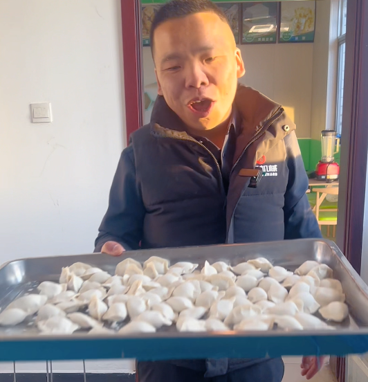 三好餃子機(jī)做出來的餃子